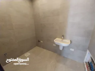  9 شقة غير مفروشة للإيجار ( Property 38694 ) سنوي فقط