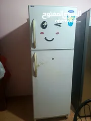  1 ثلاجه وغاز بحاله ممتازه  بيادر وادي السير