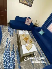  1 طقم كنب وطاولات وسجاده للبيع