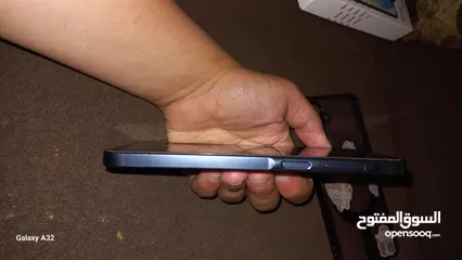  4 samsung galaxy A16 128 g مستعمل اقل  من شهر قابل للتفاوض