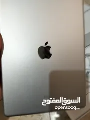  7 السعر 160 دينار    ...ولا نقره الجهاز عل واقع اجمل بكثير ايباد 9 جديد ...64جيجا  استخدام 3 اشهر فقط