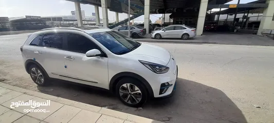  10 كيا نيرو وارد كوري فل مع فتحه وكاميرات اضويه عدسات تورنق اعلا صنف