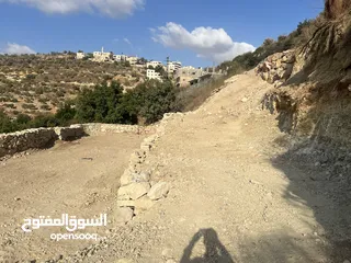  11 عجول قطعة ارض مساحتها 811 متر كوشان طابو مستقل سلطة أ تنازل فوري