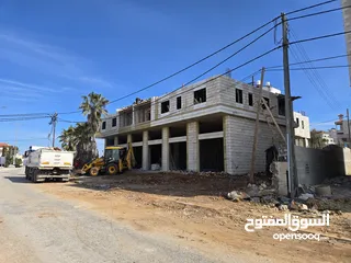  4 شقق سكنية للبيع موقع مميز