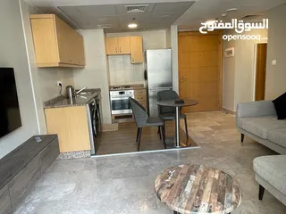  2 شقة مفروشة للايجار  السنوي في ابراج دماك  العبدلي