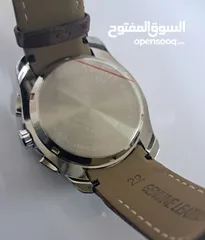  4 ساعة Tissot جديدة السعر قابل للتفاوض كما هو موضح في الصور