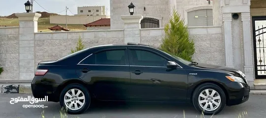  1 تويوتا كامري 2009