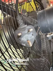  4 مروحة 3 سرعات للحدائق والأماكن الخارجيه مع رذاذ