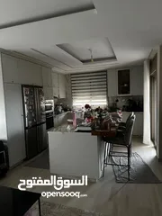  2 شقه للبيع في عين مصباح قرب مقرالاذاعه والتلفزيون