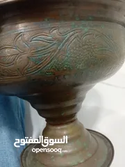  2 وعاء اثري من القرن التاسع عشر