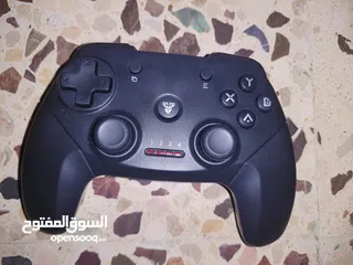  2 يد تحكم FANTECH وكاله جديده وايرلس