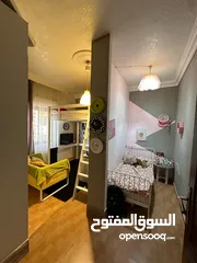  11 شقة أرضية مميزة واسعة بالجبيهة -قرب الجامعة الاردنية و ساحة خاصة بسعر 92,000 قابل للتفاوض