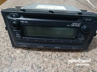  11 اضويه اثنين واحد تويوتا وواحد هونداي ومسجلات اثنين واحد منهم مع فريم للبيع بسعر مغري جداً