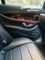  12 ‏Mercedes - Benz  E300 de