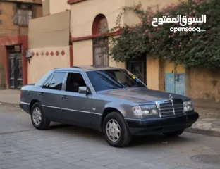  6 ارنب E 220 موديل 1993 وارد ياناس فل كامل بضاعة جديد