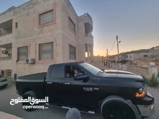  16 دوج رام هيمي 2010 لون اسود ملوكي مميز