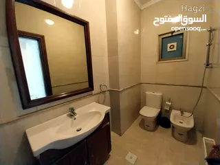  2 شقة غير مفروشة للإيجار 205م2 ( Property 17954 ) سنوي فقط