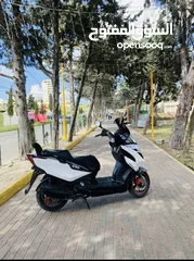  1 دراجة كامكو 2019