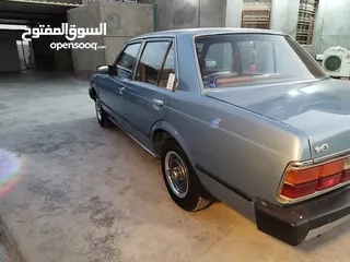  18 تويوتا كورونا 1982