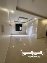  3 شقه للبيع من المالك مباشره