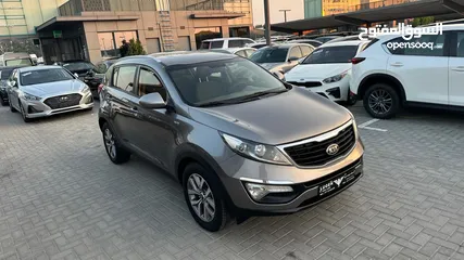  1 kia sportage 2015 gcc AWD