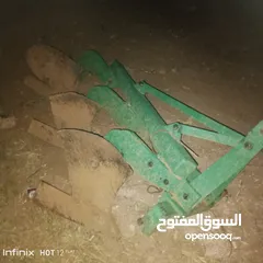  18 تركتر اسكي   دفع رباعي  4×4    35   حصان   لا يحتاج ل شيء.  التواصل ؏ الخاص ‌:*