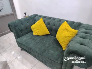  1 طقم كنب 7 مقاعد تفصيل ضغط 40 خشب لاتيه مستعمل استعمال بسيط وطقم كورنر للبيع