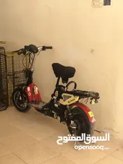 5 سكوتر كهربائي يمشي 30 كيلو بلشحنه