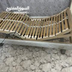  1 سرير طبي كهربائي تحكم ربموت اروبي للبيع