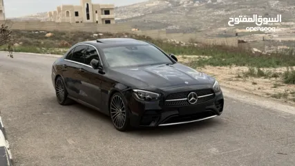  12 مرسيدس بنز الملوكية AMG