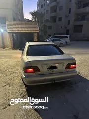  3 Mercedes W210 e220 cdi 2002