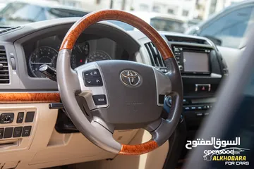  21 Toyota Land Cruiser 2013 GX-R