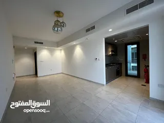  2 2 BR Luxury Apartment in Muscat Hills – Boulevard Ref 525