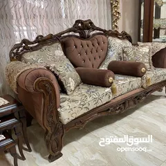  11 طقم كنب 7 مقاعد شبه جديد مع طربيزات