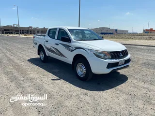  1 ديـــزل وانيت ميتسوبيشي   MITSUBISHI L200   (ديــــــزل)  مديل//2017  4*4 دبـــــــل  قير عادي