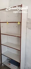  5 رفوف خشب سوبر ماركت