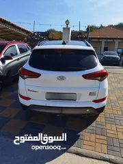  4 هيونداي توسان 2017 فلل اضافات