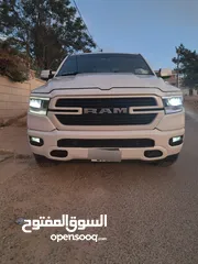  9 دوج رام 1500 موديل 2020  فل كامل فحص كامل ممشى  قليل دهان الشركه      للبيع بسعر مغري الله يبارك يب
