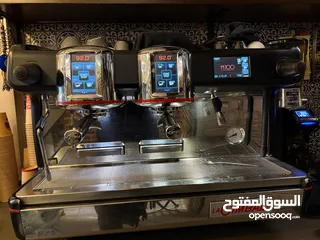  4 La Cimbali M100 I GT BDS 2 Group espresso machine + La Cimbali Magnum grinder