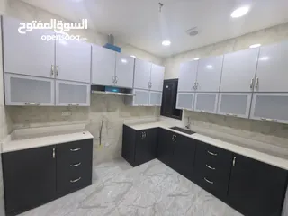  3 شقة سكنية راقية جدا للبيع اول ساكن