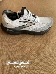  1 حذاء رياضي Brooks Glycerin أصلي جديد – مقاس 46 أوروبي / 12 أمريكي – مريح جداً للجري  دينار