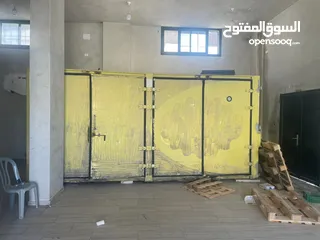  4 ثلاجة اجبان ألبان تبريد ممتاز وبسعر جيد جداً والسعر قابل للمفاصلة