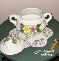  18 نوادر زجاجية وسيراميك قديمة من الستينات ، لطفا اقرأ الوصف.