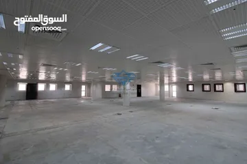  2 #REF1119    915sqm Commercial Space Available for Rent in Madinat Qaboos