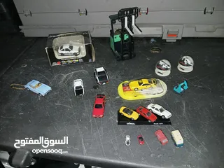  1 مجسمات سيارات حجم صغير من اليابان