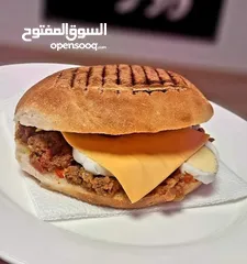  3 مطلوب طباخ و تجهيز سندوتشات