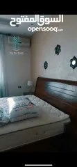  4 شقة مفروشة في الجندويل قرب مسجد أسامة بن زيد مساحة 180 متر الطابق الثالث شمالية