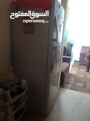  2 ثلاجة للبيع مستعمله للبيع بحاله جيده جدا