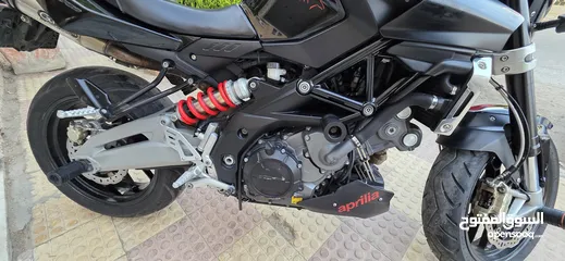  20 دراجة ابريليا 750 cc بحالة ممتازة 2016 ماشية 24000 فقط مالك ثاني صيانة دورية في الشركة 3200 دينار