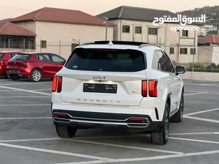 9 كايا سورينتو 2022 /فل الفل  فتحة سقف بانوراما  2x4 ///240Hp بنزين + كهرباء  ( Haybrid) 1600cc